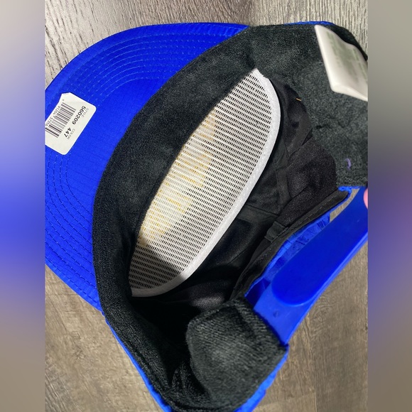 NEW | NIKE Vintage Hat - Picture 5 of 6